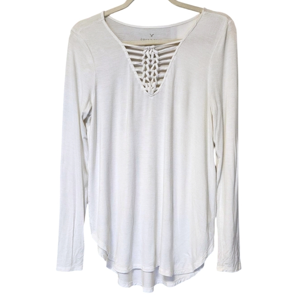 Wmns AEO Super Soft Long Sleeve Top White Cutout Detail Sz M COASTAL COWGIRL